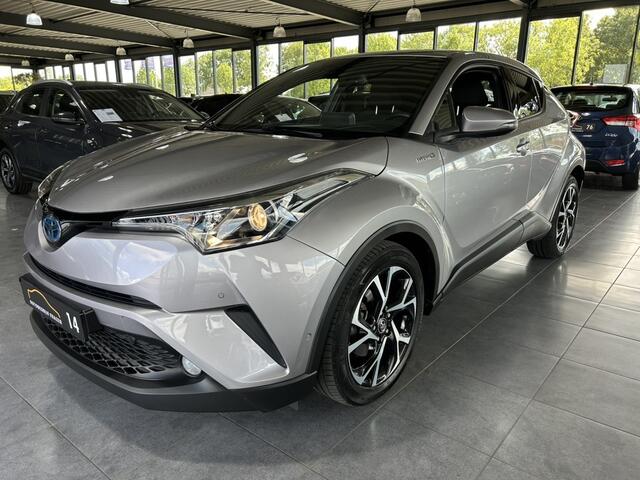Toyota C-HR 1.8 HYBRID DYNAMIC RIJKLAAR