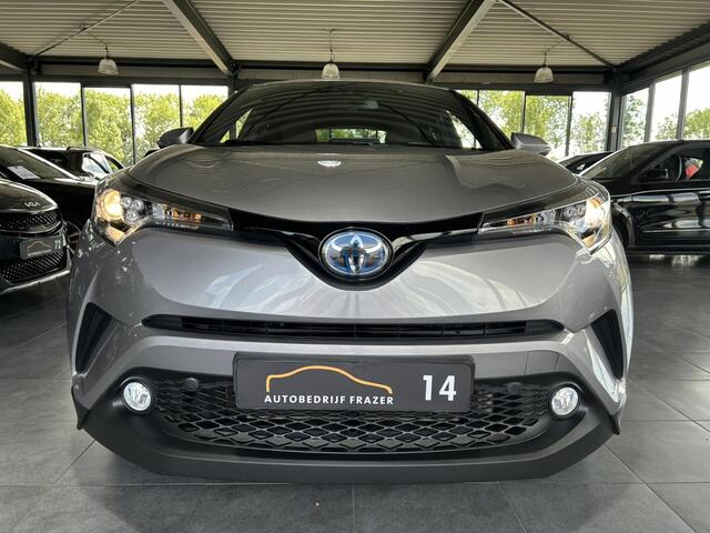Toyota C-HR 1.8 HYBRID DYNAMIC RIJKLAAR