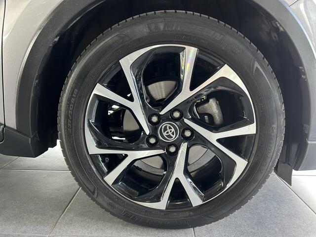 Toyota C-HR 1.8 HYBRID DYNAMIC RIJKLAAR