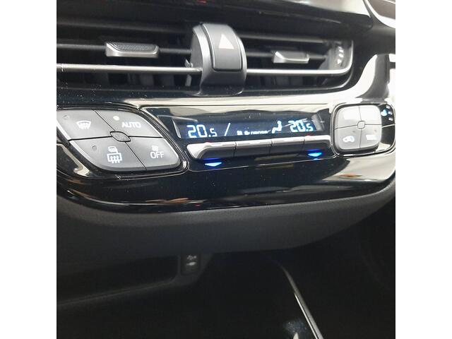 Toyota C-HR 1.8 Hybrid Premium | Navigatie | JBL | Camera | LM Velgen |