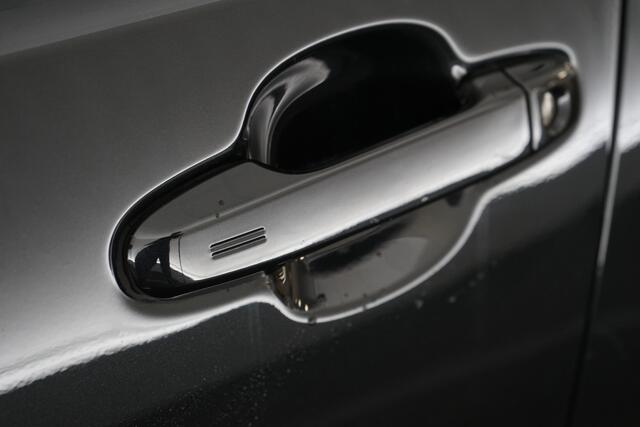 Toyota C-HR 1.8 Hybrid First Edition