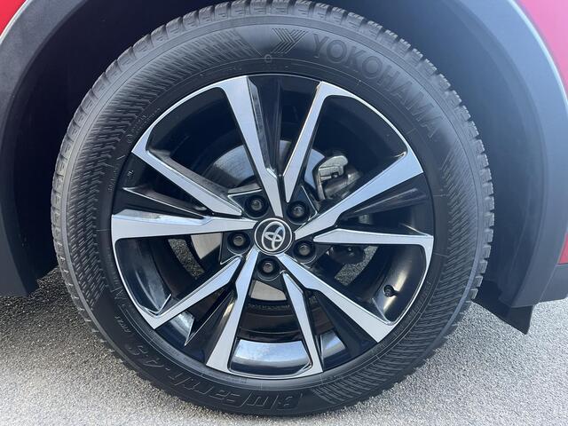 Toyota C-HR 1.8 Hybrid 140 First Edition NL-auto, 1e eign. Apple CarPlay/Android Auto navigatie, dodehoek detectie, adaptieve cruise control, keyless,