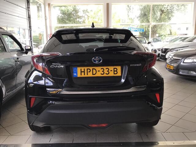 Toyota C-HR 1.8 Hyb. Exec. Ult.