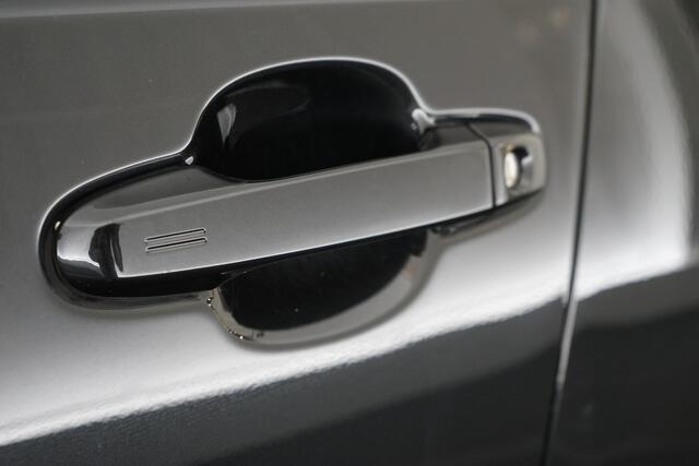 Toyota C-HR 1.8 Hybrid Executive