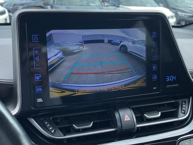 Toyota C-HR 1.8 Hybrid Executive Nieuw geleverd en dealeronderhouden, 1e eign. Stoel- & Stuurwielverwarming, achteruitrij camera, adaptieve cruise control, dodehoek detectie, keyless, Navigatie