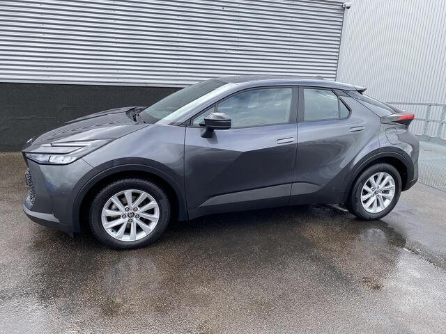 Toyota C-HR 1.8 Hybrid 140 Active Navigatie Apple CarPlay/Android Auto, dodehoek detectie, keyless, adaptieve cruise control, NL-auto! BTW-auto, 1e eign.