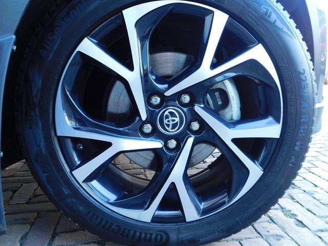 Toyota C-HR 1.8 Hybrid Style | Trekhaak | LED