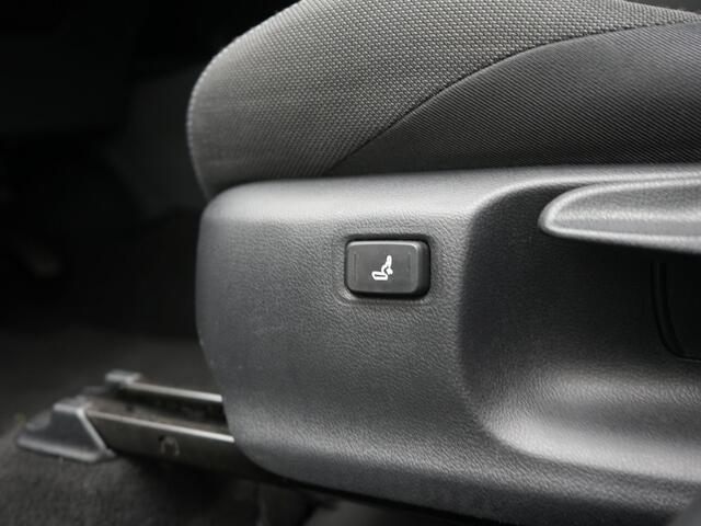 Toyota C-HR 1.8 Hybrid First Edition Binnen 17-9