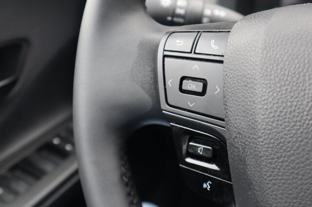 Toyota C-HR 1.8 Hybrid 140 Dynamic Electr a-klep/Dodehoek