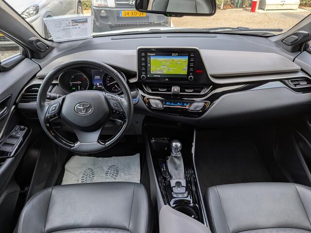 Toyota C-HR 2.0 Hybrid Executive, 183 pk JBL Leder, Navi.