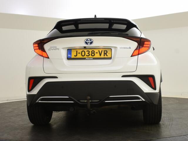 Toyota C-HR 2.0 Hybrid First Edition | JBL | Trekhaak | All Seasons