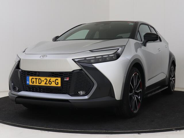 Toyota C-HR 2.0 Plug-in Hybrid 220 GR SPORT Première Edition | Treeplanken | JBL | Panoramadak | head-Up Display | Elektrische Achterklep