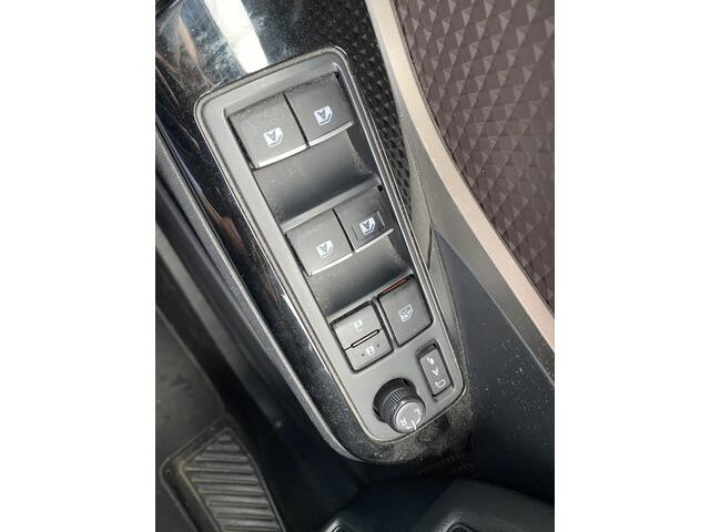 Toyota C-HR 1.2 Executive