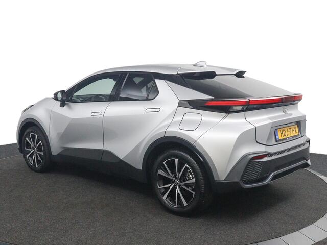Toyota C-HR 2.0 Plug-in Hybrid 220 Dynamic | Stoelverwarming | Led Verlichting | Plug- in Hybride |