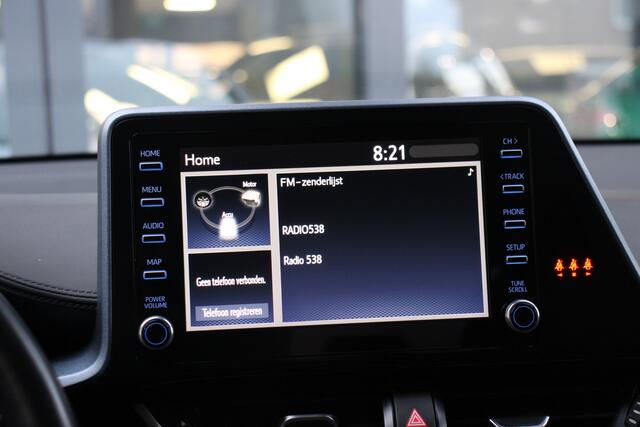 Toyota C-HR 2.0 Hybrid Bi-Tone