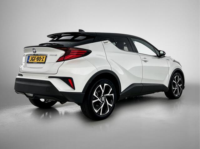 Toyota C-HR 1.8 Hybrid Bi-Tone | Navigatie | Stoelverwarming |