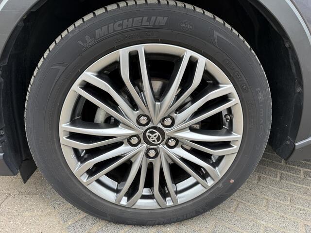 Toyota C-HR 1.8 Hybrid Executive