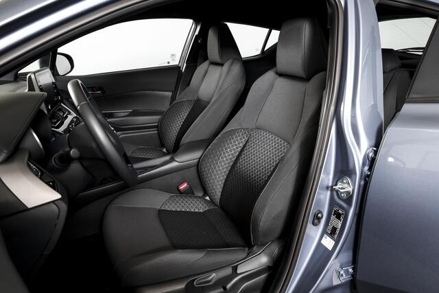 Toyota C-HR 1.8 Hybrid Active - Automaat | Adapt. Cruise | Camera | App. Connect | ECC | DAB | LM 17" | Trekhaak |