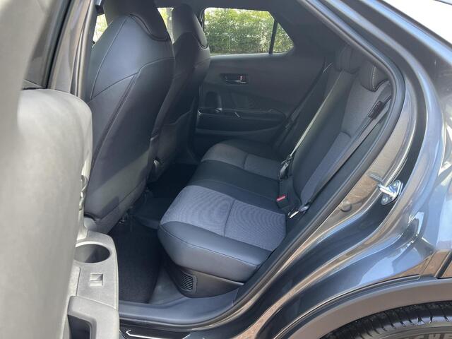 Toyota C-HR 2.0 Plug-in Hybrid 220 Executive