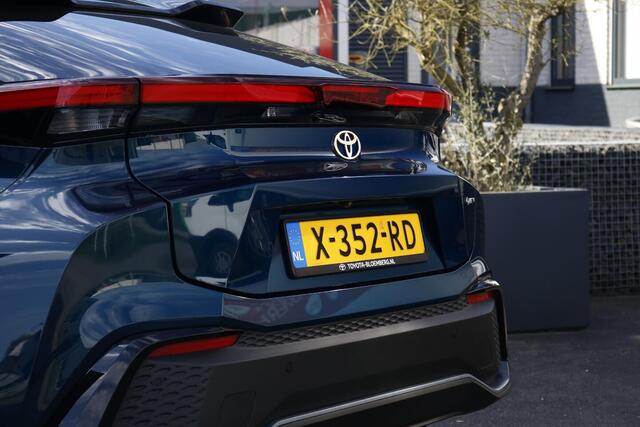 Toyota C-HR Hybrid 140 Executive