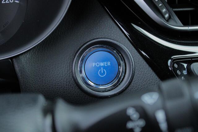 Toyota C-HR 1.8 Hybrid Premium |NL auto|leder|Apple/Android|BLIS|LED|stoel/stuurverwarming|