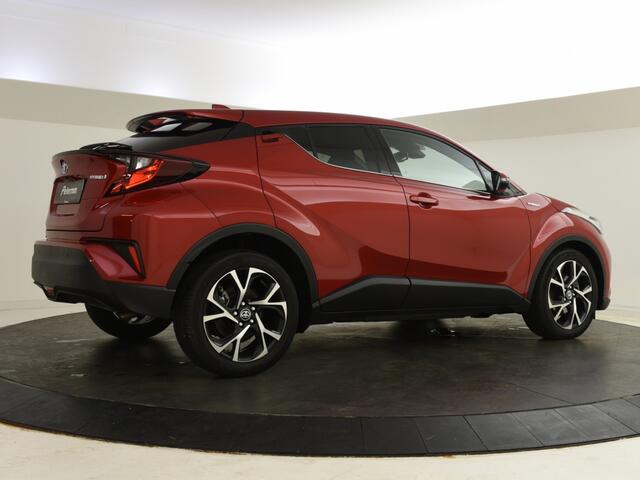 Toyota C-HR 1.8 Hybrid Style | Stuur en Stoelverwarming | Parkeersensoren V+