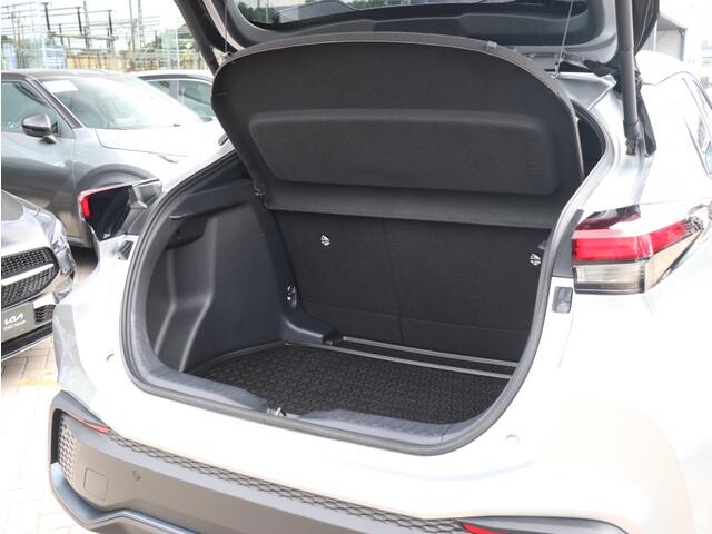 Toyota C-HR 1.8 Hybrid 140 Dynamic I Navi I Keyless I Dodehoekdetectie