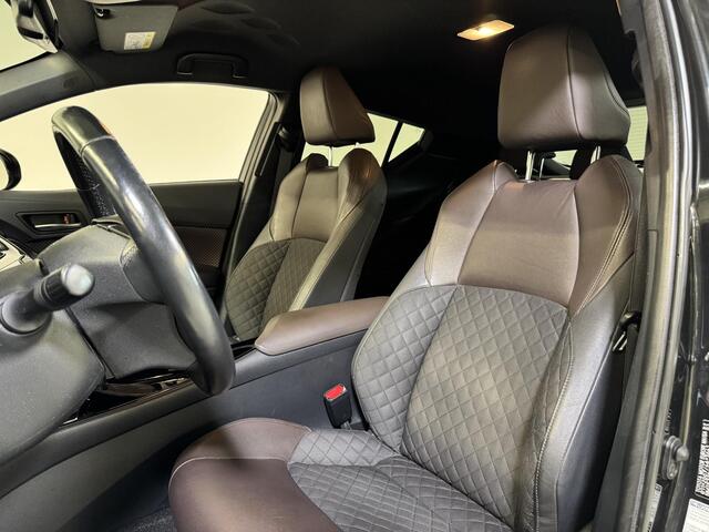 Toyota C-HR 1.8 Hybrid Bi-Tone | BSM | Trekhaak | JBL-audio | Keyless |