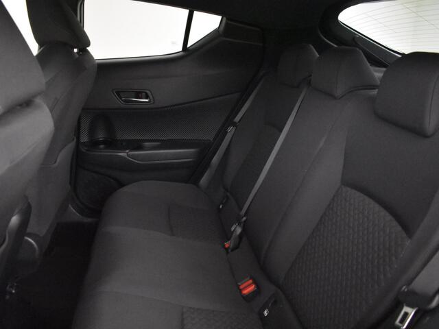 Toyota C-HR 1.8 Hybrid Dynamic | BLS | Parkeersensoren V+A | Stoelverwarming