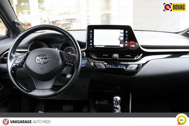 Toyota C-HR 1.8 Hybrid Style Ultimate | NLD auto | Trekhaak | All-season ban