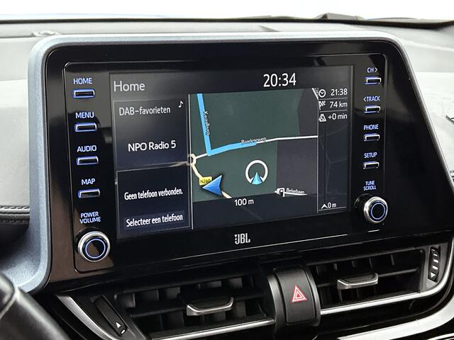 Toyota C-HR 1.8 Hybrid First Edition | Trekhaak | Stoelverwarming | Full map navigatie | Climate control |