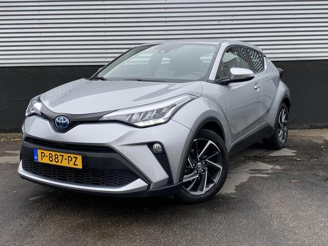Toyota C-HR 2.0 Hybrid Dynamic 180PK! NL-auto! Keyless, navigatie, Apple CarPlay/Android Auto, achteruitrij camera, parkeersesoren v&a, adaptieve cruise control