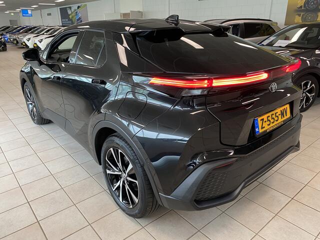 Toyota C-HR 2.0 Plug-in Hybrid 220 First Edition | 360 graden camera