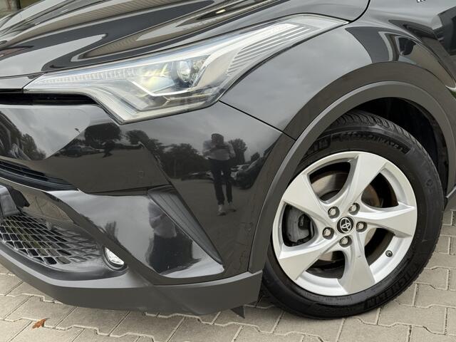 Toyota C-HR 1.8 Hybrid Premium | camera achter | metallic lak | cruise