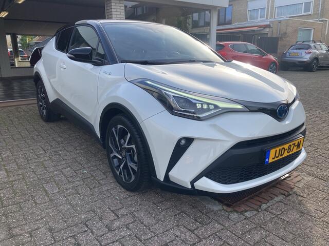 Toyota C-HR 1.8 Hybrid Bi-Tone / Navigatie