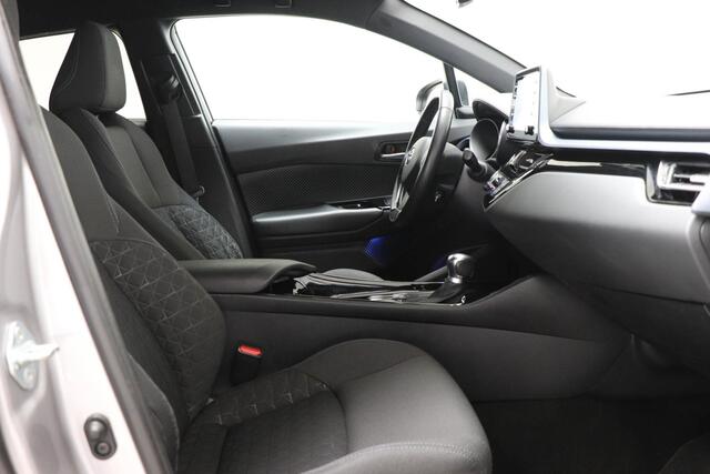 Toyota C-HR 1.8 Hybrid First Edition | STUURVERWARMING | DAB | CAMERA | TREKHAAK