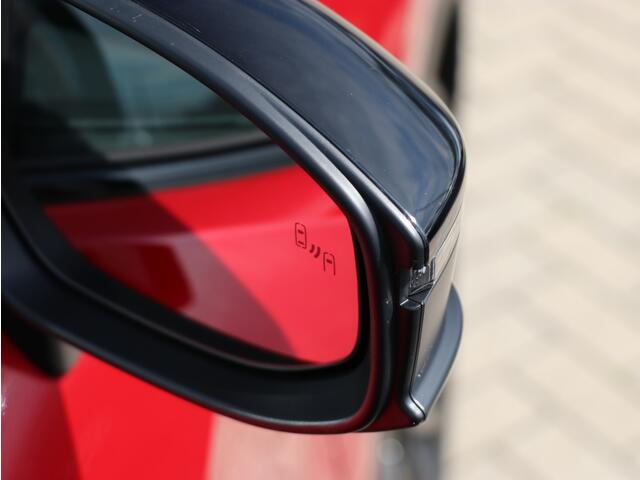 Toyota C-HR 2.0 PHEV 220 GR Sport I Direct leverbaar I Leder I JBL