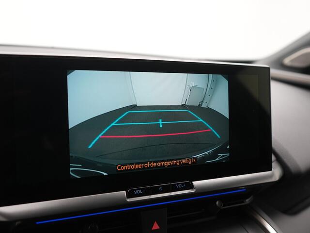 Toyota C-HR 2.0 Plug-in Hybrid 220 Executive *NIEUW* | Direct leverbaar! |