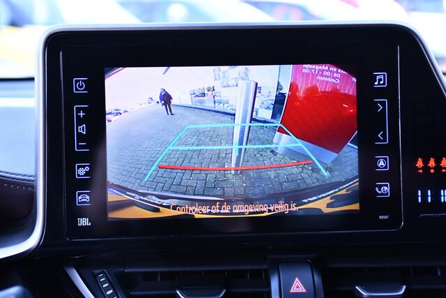 Toyota C-HR 1.8 Hybrid Executive Ultimate Automaat 122pk | Dodehoekdetectie | PDC vóór- & achter | LED-koplampen | Dealer-onderhouden |