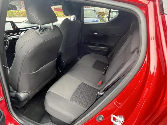 Toyota C-HR 2.0 Hybrid First Edition Bi-Tone