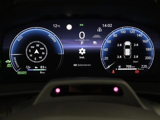 Toyota C-HR 2.0 Plug-in Hybrid 220 Executive | Navigatie | 360 Camera | LM velgen | Stoel en stuurwiel verwarmd |
