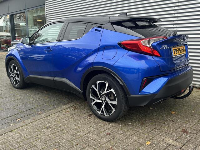 Toyota C-HR 1.8 Hybrid Bi-Tone | Camera | Navi | Trekhaak |