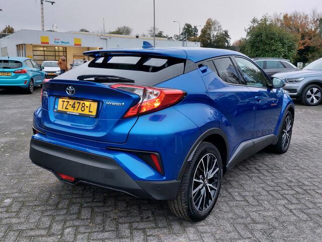 Toyota C-HR 1.8 Hybrid Automaat Dynamic | Navi | Clima | Adap.Cruise | Keyless Entry | Pdc V+A+Assist+Camera | Rijstrook+Licht+Regensensor | Stoelverwarming | Privacy Glass | 18''lm