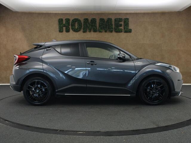 Toyota C-HR 1.8 Hybrid Active Plus - ACHTERUITRIJCAMERA - AIRCO (AUTOMATISCH) - BLUETOOTH TELEFOONVOORBEREIDING - CRUISE CONTROL - EXTRA GETINT GLAS ACHTER - LICHT METALEN VELGEN 17" INCH - VOLLEDIG HOMMEL ONDERHOUDEN!