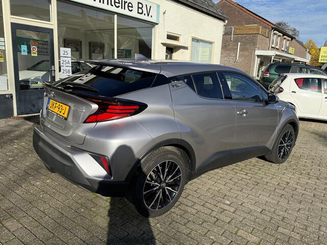 Toyota C-HR 1.8 Hybrid Executive Keyless entry, Navigatiesysteem
