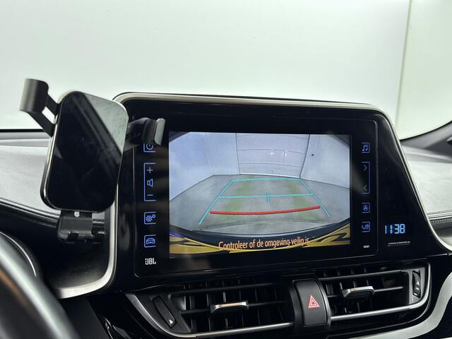 Toyota C-HR 1.8 Hybrid Style Navi | Stoelverwarming | Dodehoekdetectie | Parkeersensoren | Lichtmetalen Velgen |