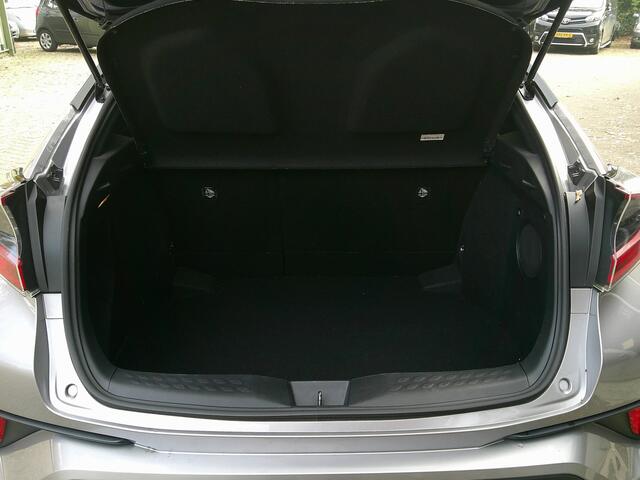 Toyota C-HR 1.8 Hybrid Style