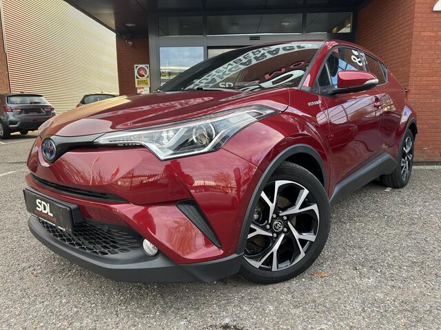Toyota C-HR 1.8 Hybrid Dynamic // LED // NAVI // CAMERA // ADAPTIV CRUISE // STOEL + STUURWIELVERWARMING // TREKHAAK!!