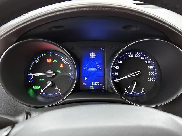 Toyota C-HR 1.8 Hybrid Executive | LED V+A | Stoelverwarming | Cruise control | 18'' LM velgen |