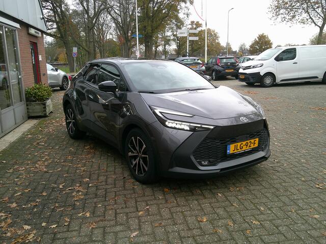 Toyota C-HR 1.8 Hybrid 140 Dynamic stuur + stoelverwarming Elek achterklep
